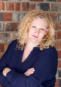 Who is in your Kitchen Cabinet&##x3f;  by Julie Waters, PHR